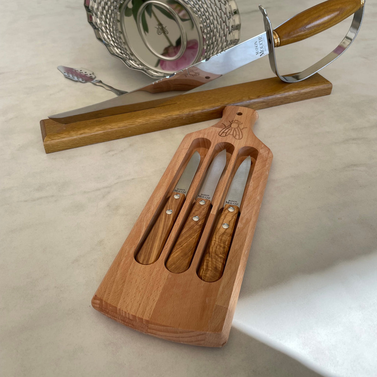 Coffret 3 couteaux de table de Thiers sur bloc bois – Maison Mouche
