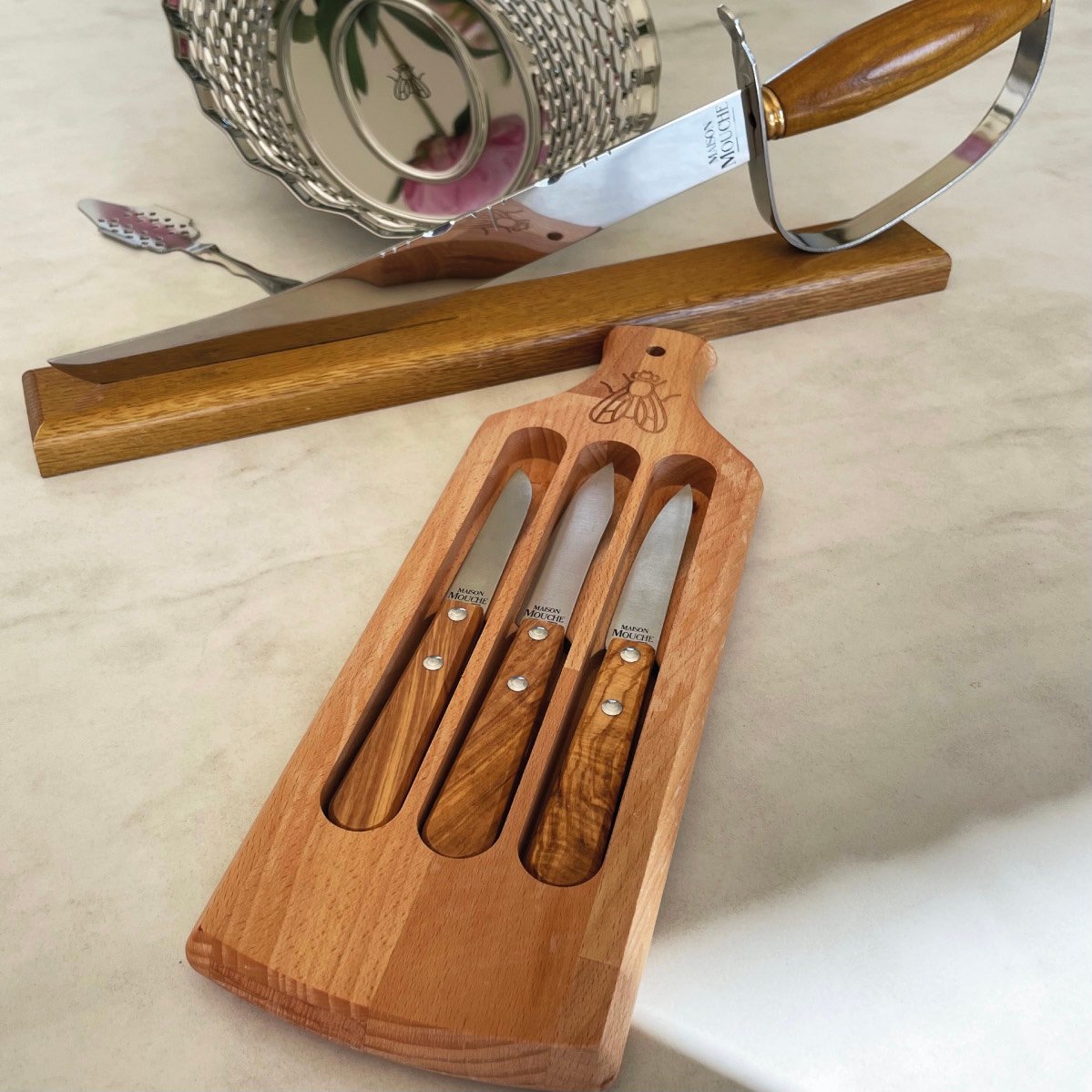 Coffret 3 couteaux de table de Thiers sur bloc bois – Maison Mouche